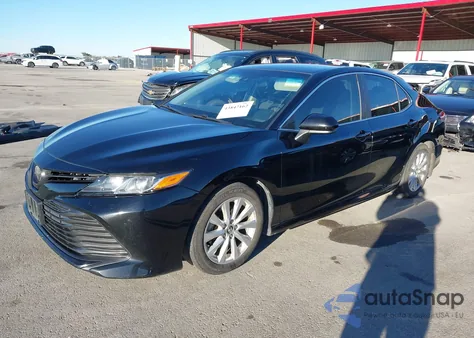 2018 Toyota Camry Le from USA, damaged, VIN 4T1B11HK8JU624670